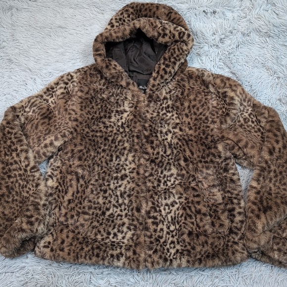 Me Jane Jacket Womens M Brown Animal Print Faux Fur Pockets Hood Soft Comfort - Picture 1 of 10